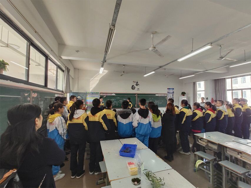 衡陽市蒸湘區(qū)仁愛實(shí)驗(yàn)中學(xué)|衡陽全日制|全寄宿|全封閉|半月假制初級中學(xué) 衡陽市蒸湘區(qū)仁愛實(shí)驗(yàn)中學(xué)|衡陽全日制|全寄宿|全封閉|半月假制初級中學(xué)
